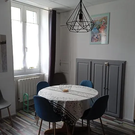 Familial - 2 Apartamento