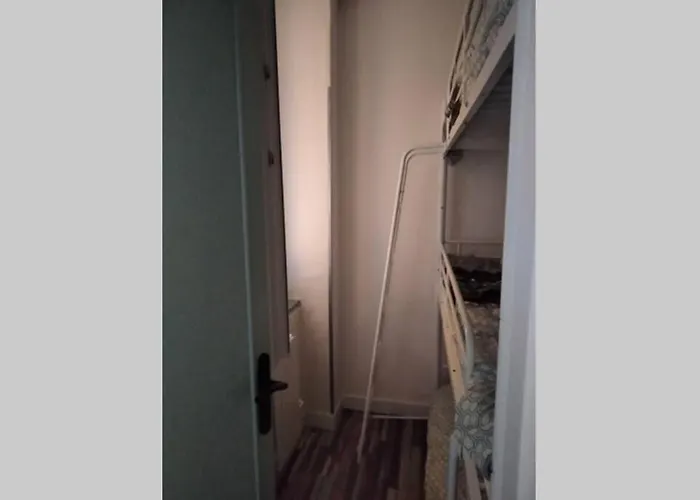 Familial - 2 アパート